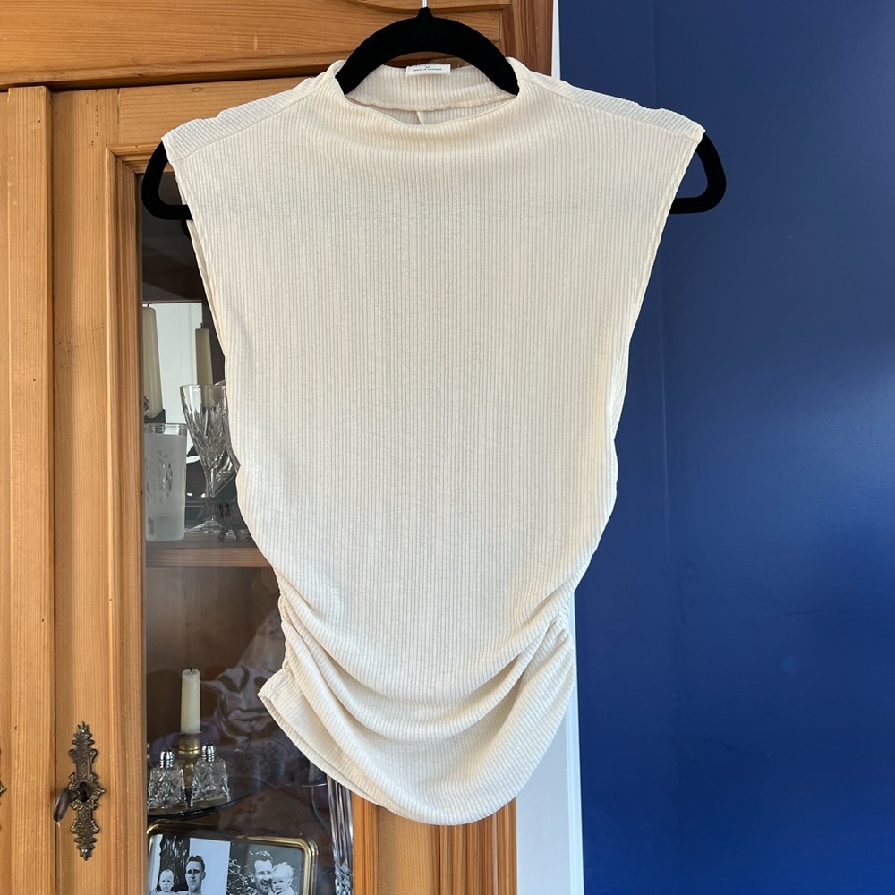 Abercrombie & Fitch Cream Paloma Tee